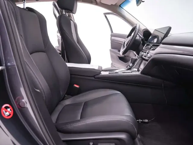Honda Accord — Фото автомобиля 25