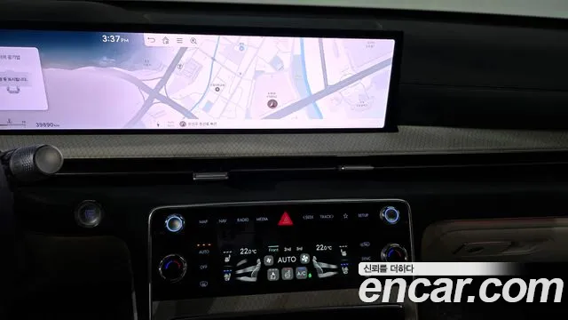 Genesis GV80 — Фото автомобиля 12