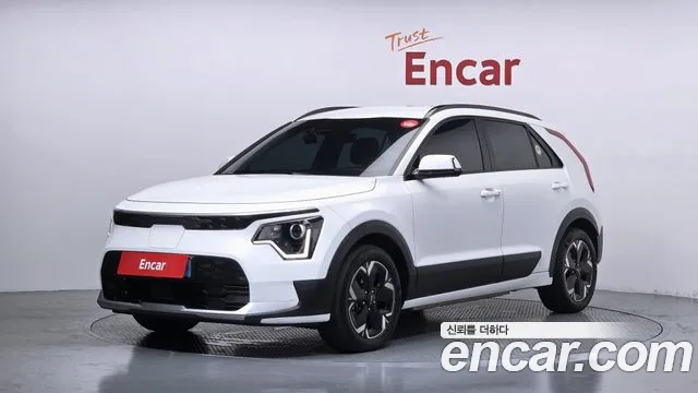 Фотография автомобиля — Kia Niro
