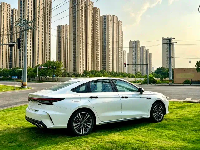 Chery Arrizo 8 — Фото автомобиля 4