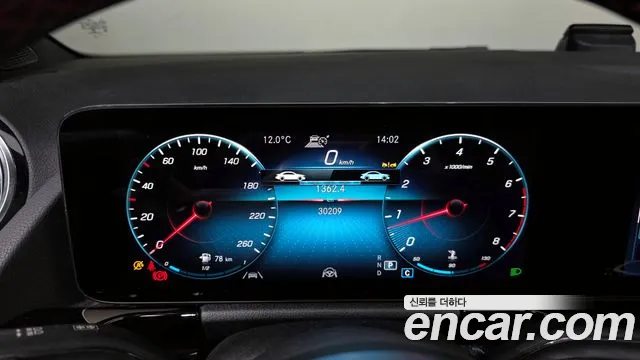 Mercedes-Benz GLA-Class — Фото автомобиля 8