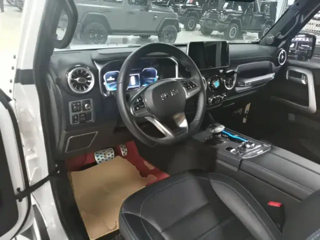 BAIC BJ40 — Фото автомобиля 9