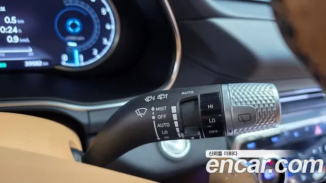Genesis GV80 — Фото автомобиля 27