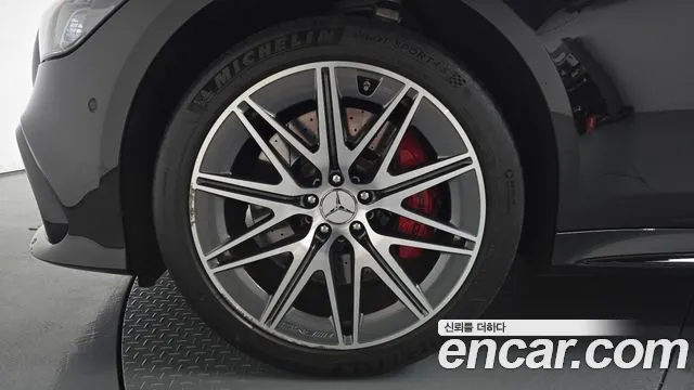 Mercedes-Benz AMG GT 4 двери 43 4MATIC+ — Фото автомобиля 5