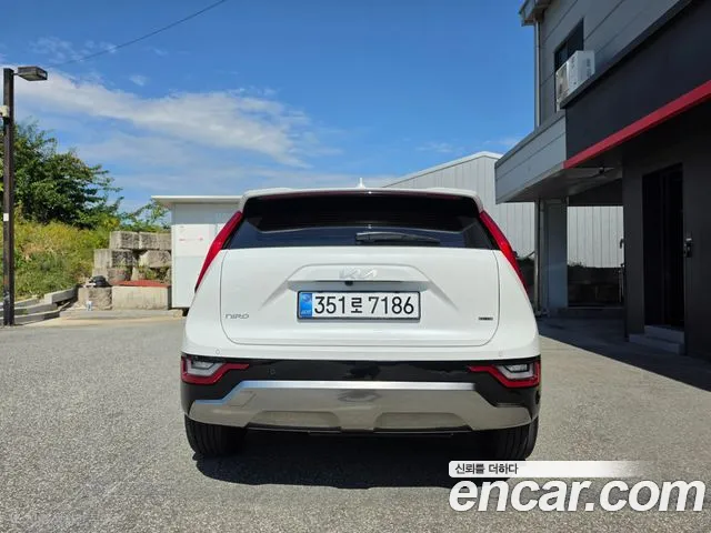 Kia Niro The All New Niro — Фото автомобиля 4