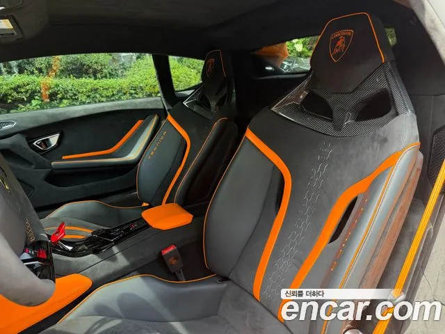 Lamborghini Huracan — Фото автомобиля 10
