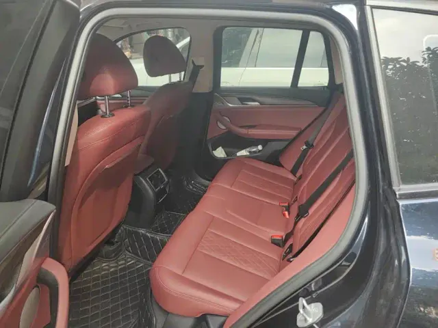 BMW X3 — Фото автомобиля 11