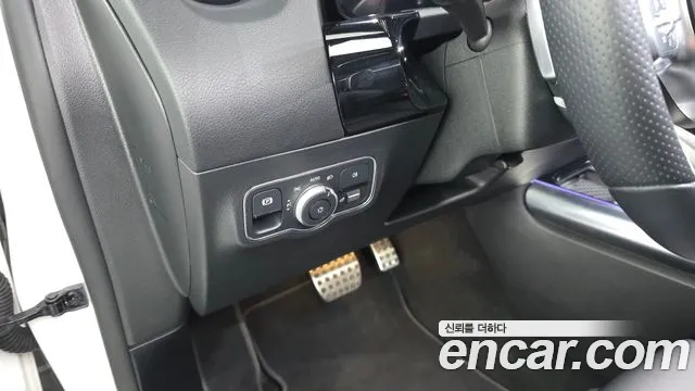 Mercedes-Benz EQA — Фото автомобиля 27