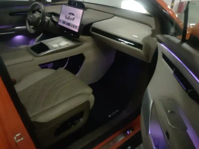 GAC Hyptec HT — Фото автомобиля 8
