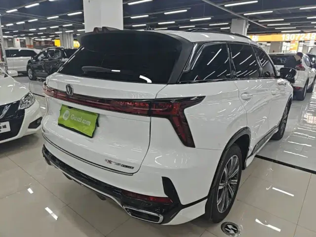 Changan CS75 Plus — Фото автомобиля 6