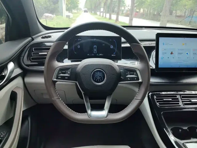 BYD Qin PLUS — Фото автомобиля 10