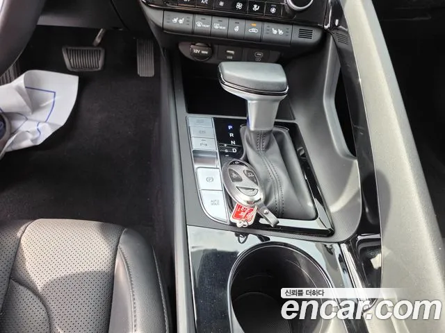 Hyundai Avante CN7 — Фото автомобиля 13