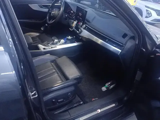 Audi A4L — Фото автомобиля 8