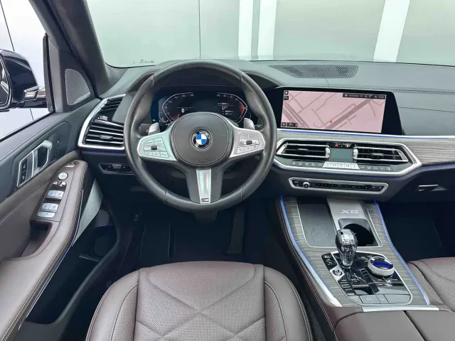 BMW X5 — Фото автомобиля 9