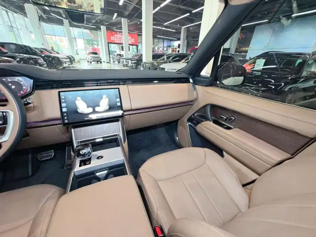 Land Rover Range Rover — Фото автомобиля 19