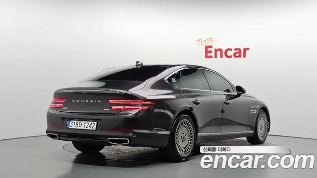 Genesis G80 RG3 — Фото автомобиля 2