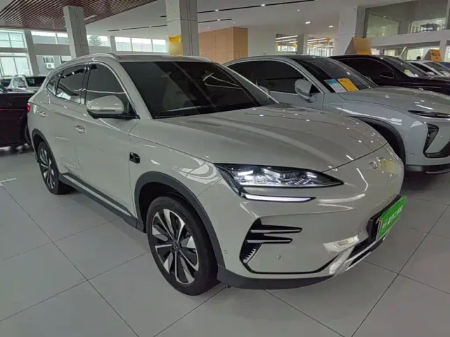 BYD Song PLUS — Фото автомобиля 3
