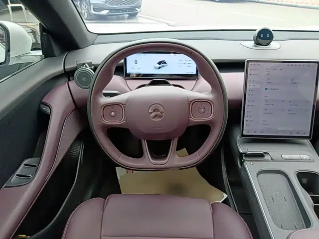 Nio ET5 Touring — Фото автомобиля 10