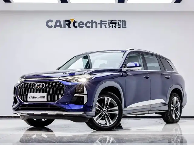 Фотография автомобиля — Audi Q6