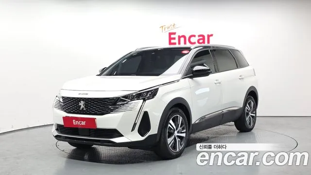 Фотография автомобиля — Peugeot 5008