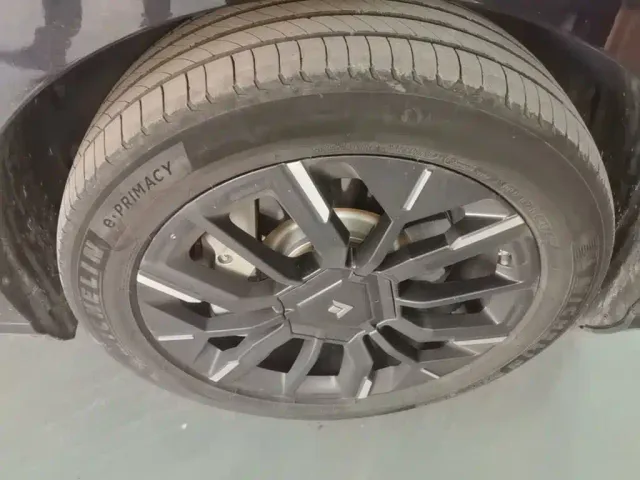 GAC Hyptec HT — Фото автомобиля 11