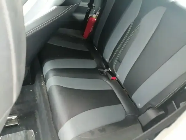 Roewe Clever — Фото автомобиля 16