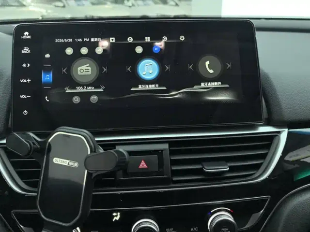 Honda Accord — Фото автомобиля 13