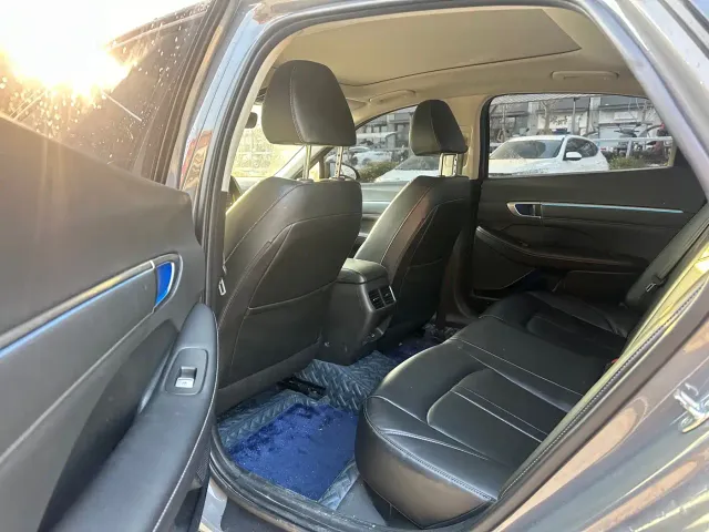 Hyundai Sonata — Фото автомобиля 6