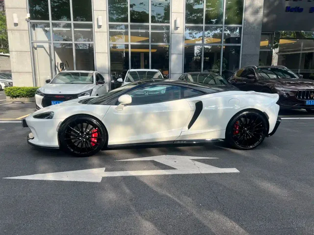 McLaren GT — Фото автомобиля 4