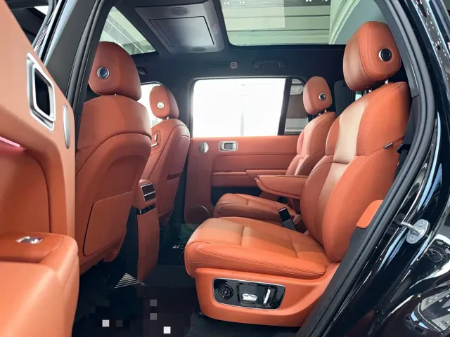 Li Auto L9 — Фото автомобиля 7