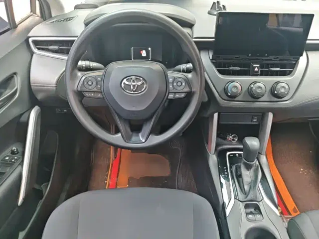 Toyota Corolla Cross — Фото автомобиля 10