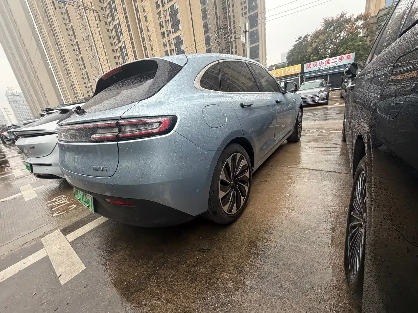 AITO Wenjie AITO M5 2022 Extended Range AWD Performance Edition — Фото автомобиля 4
