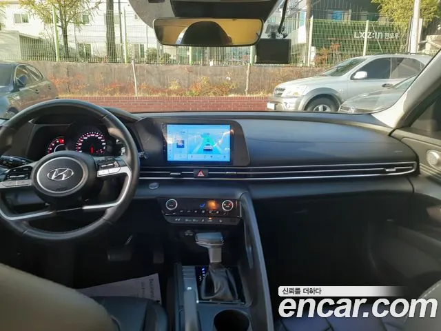 Hyundai AVANTE Avante (CN7) 1.6 LPi (Для проката) — Фото автомобиля 19