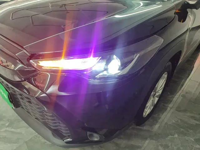 Toyota Frontlander 2023 2.0L CVT Leading Edition — Фото автомобиля 23