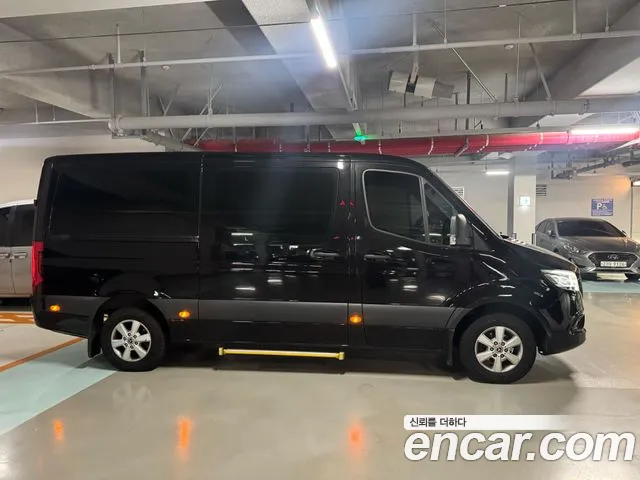 Mercedes-Benz Sprinter — Фото автомобиля 3