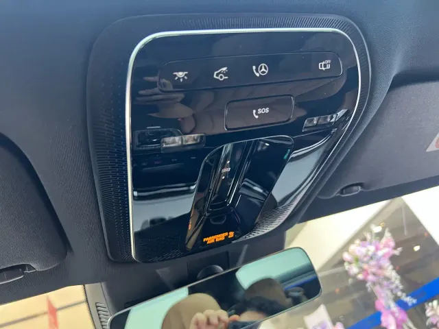 Mercedes-Benz E-Class — Фото автомобиля 17