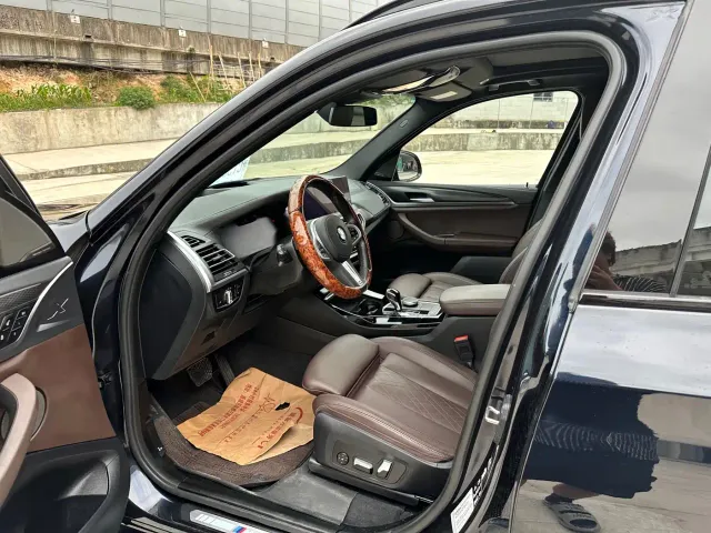 BMW X3 — Фото автомобиля 4