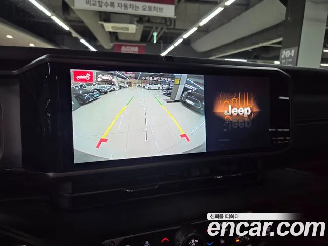 Jeep Wrangler JL — Фото автомобиля 13