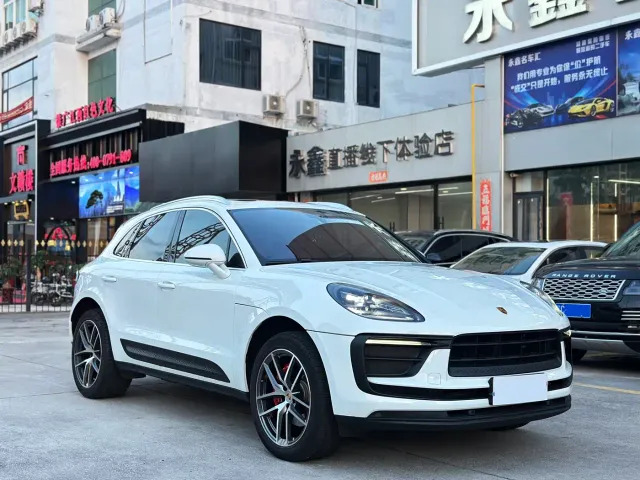 Porsche Macan — Фото автомобиля 3