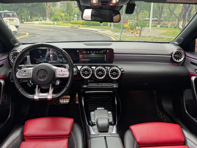 Mercedes-Benz A-Class AMG — Фото автомобиля 9