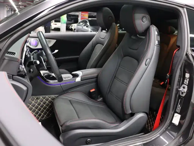 Mercedes-Benz C-Class AMG — Фото автомобиля 9