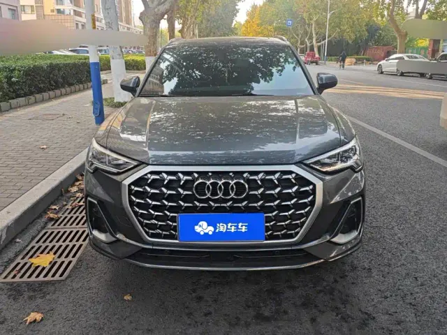 Audi Q3 — Фото автомобиля 2