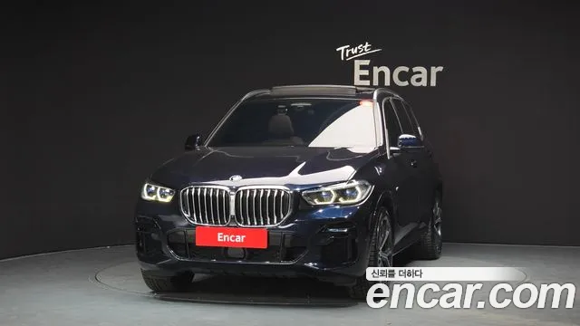 BMW X5 xDrive 40i M Sport — Фото автомобиля 3