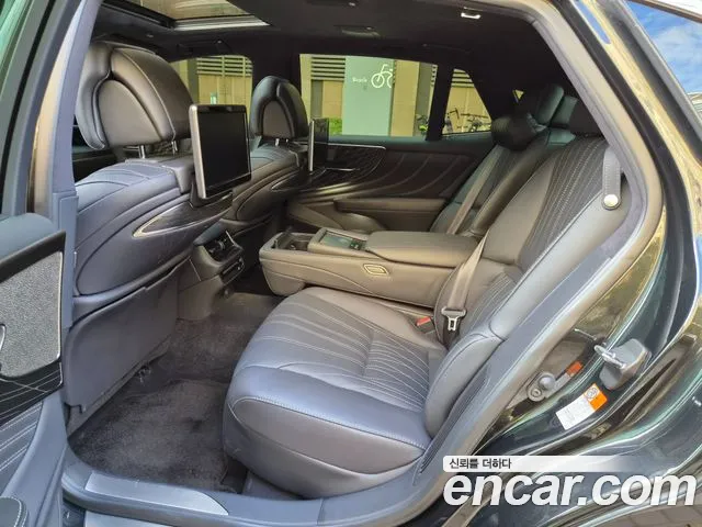 Lexus LS LS500h 5th Gen — Фото автомобиля 15