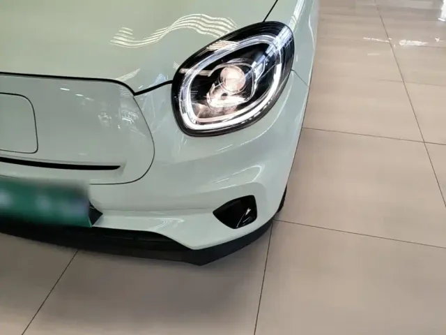 Leapmotor T03 — Фото автомобиля 17