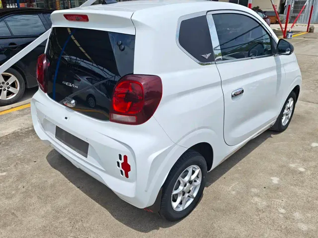 Roewe Clever — Фото автомобиля 5