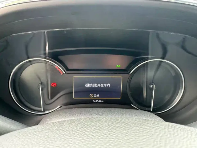 Cadillac CT5 — Фото автомобиля 12