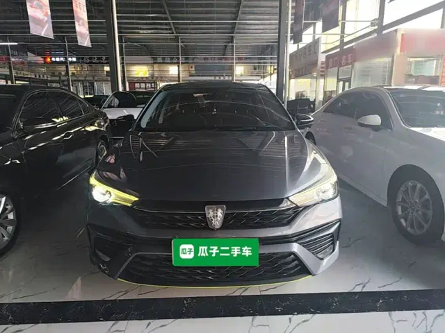 Roewe i5 — Фото автомобиля 2