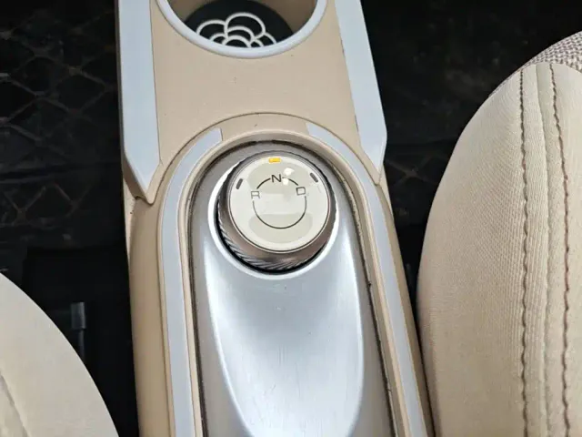 Wuling Hongguang Mini EV — Фото автомобиля 13
