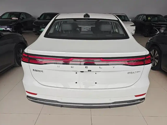 Geely Galaxy A7 — Фото автомобиля 5